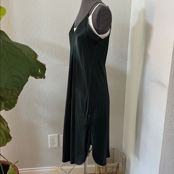 Bliss silk dress - Picture 6 of 9